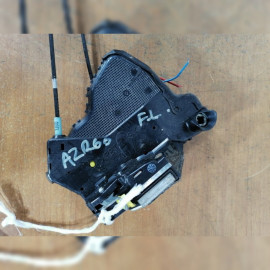 замок двери на Toyota Noah AZR60G 1AZFSE, арт. 16668
