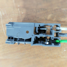 замок двери на Toyota Noah AZR60G 1AZFSE, арт. 16668