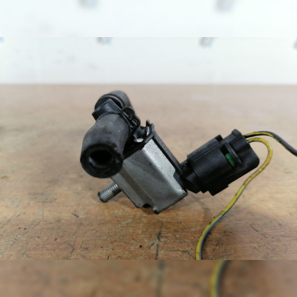 Клапан электромагнитный на Honda Stepwgn RG1 K20A, арт. 18210