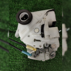 замок двери на Suzuki Solio MA15S K12B, арт. 65675