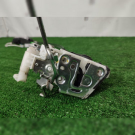 замок двери на Suzuki Solio MA15S K12B, арт. 65675