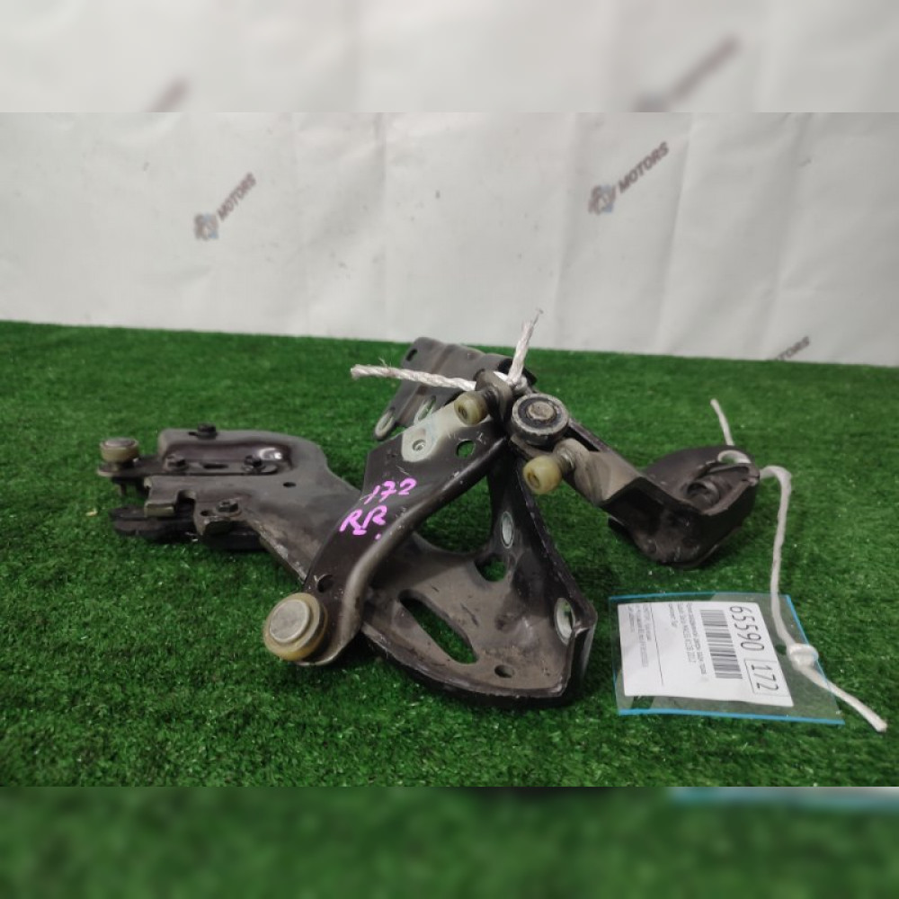 ролик раздвижной двери на Suzuki Solio MA15S K12B, арт. 65590