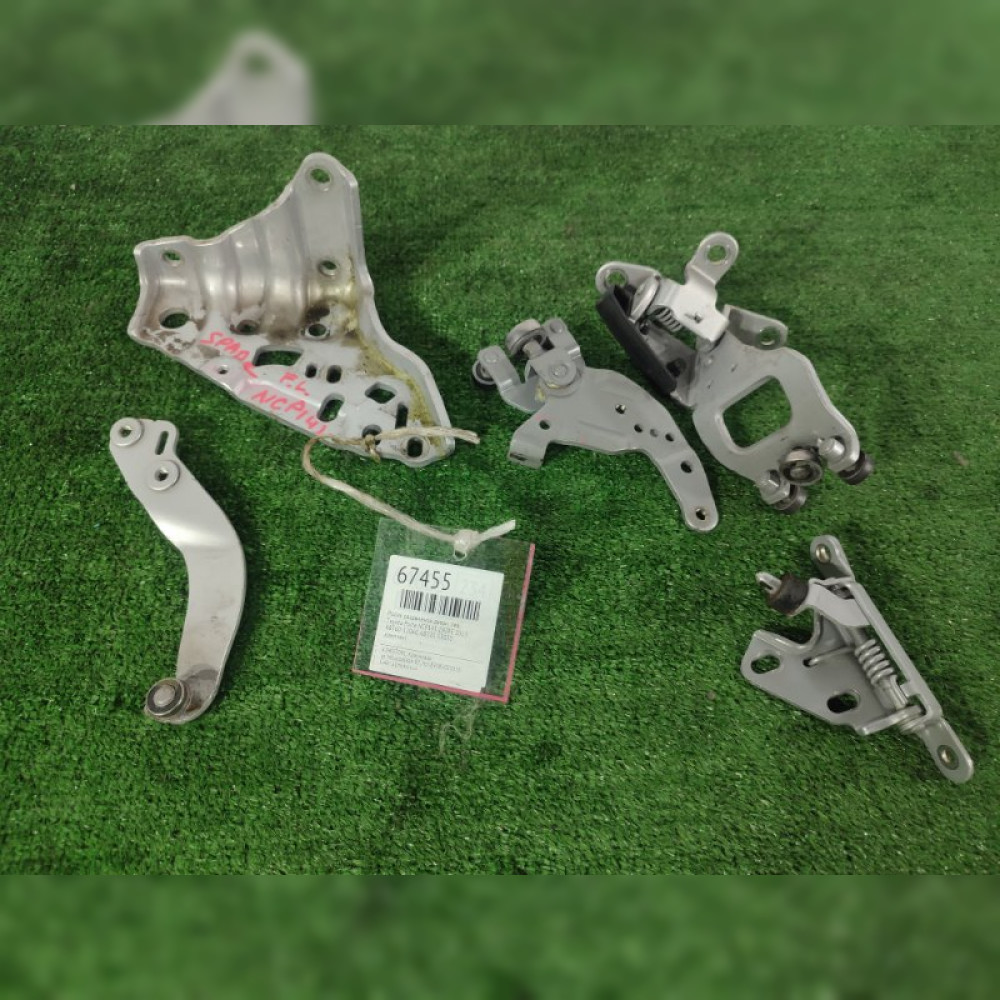 ролик раздвижной двери на Toyota Porte NCP141 1NZFE, арт. 67455