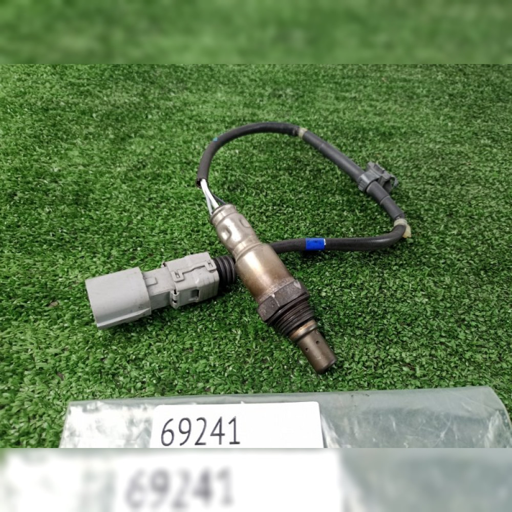 Датчик кислородный на Toyota Aqua NHP10 1NZFXE, арт. 69241