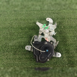 замок двери на Honda Stepwgn RG1 K20A, арт. 70259