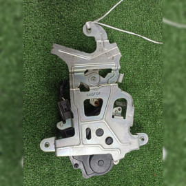 замок двери на Honda Stepwgn RG1 K20A, арт. 71028