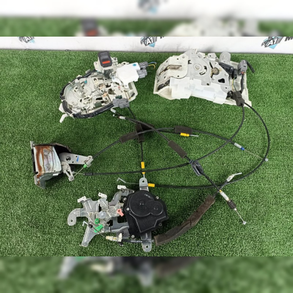 замок двери на Honda Stepwgn RG3 K24A, арт. 78376