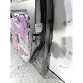 дверь на Toyota Ist NCP65 1NZFE, арт. 81767