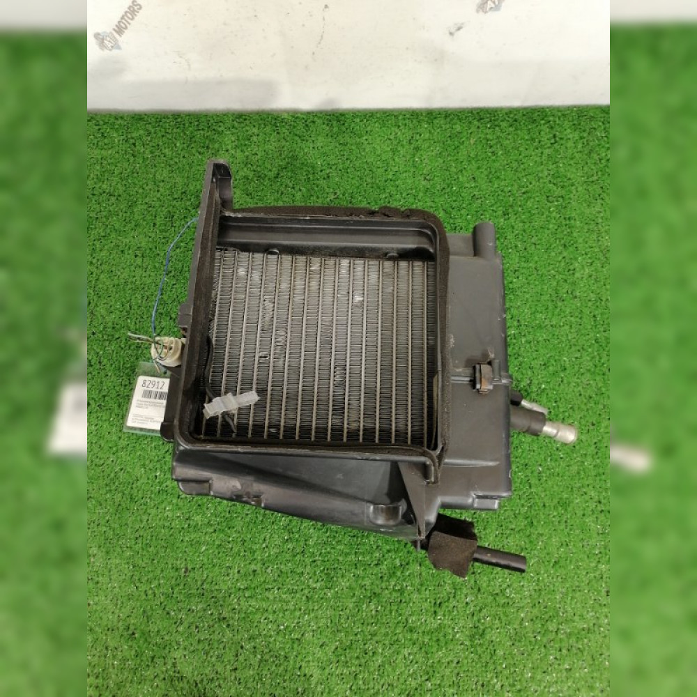 Испаритель кондиционера на Toyota Hilux Surf RZN185 3RZFE, арт. 82912