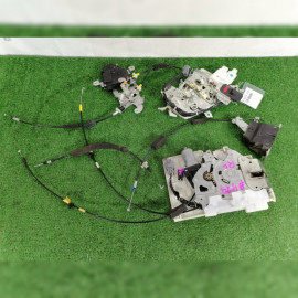 замок двери на Honda Stepwgn RG1 K20A, арт. 87603