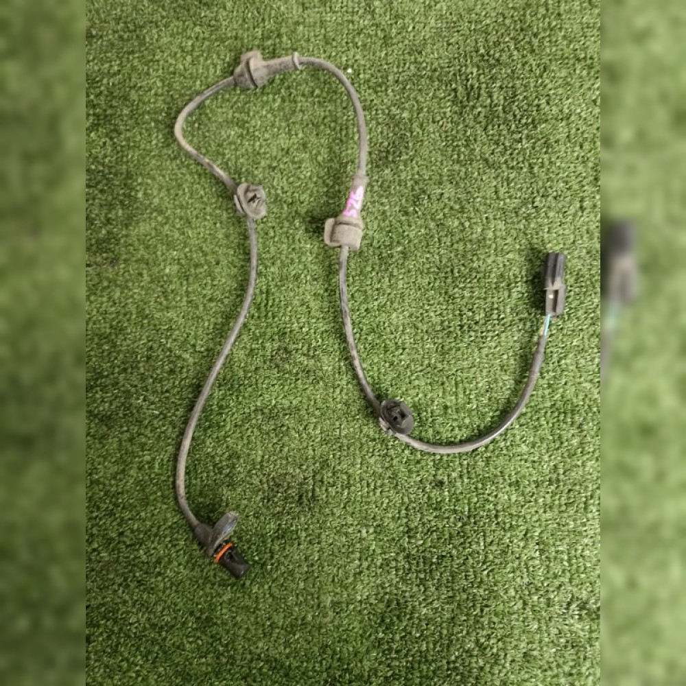 датчик abs на Suzuki Swift ZC72S K12B, арт. 94387