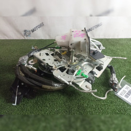 замок двери на Nissan Elgrand TE52 QR25DE, арт. 95520