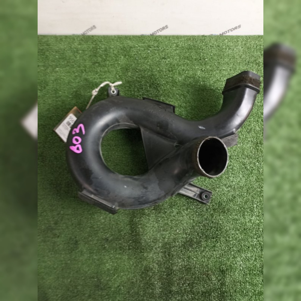 воздухозаборник на Toyota Voxy ZRR70 3ZRFAE, арт. 95695