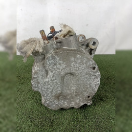 компрессор кондиционера на Nissan Gloria PY33 VG30E, арт. 100042