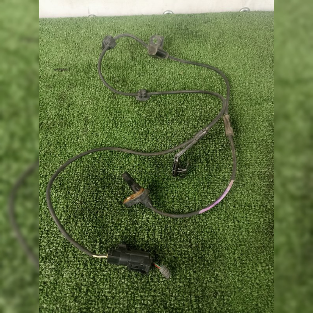 датчик abs на Toyota Porte NCP141 1NZFE, арт. 102631