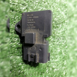 Датчик массового расхода воздуха на Nissan March AK12 CR12DE, арт. 105186
