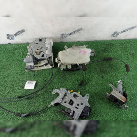 замок двери на Honda Stepwgn RG1 K20A, арт. 113169