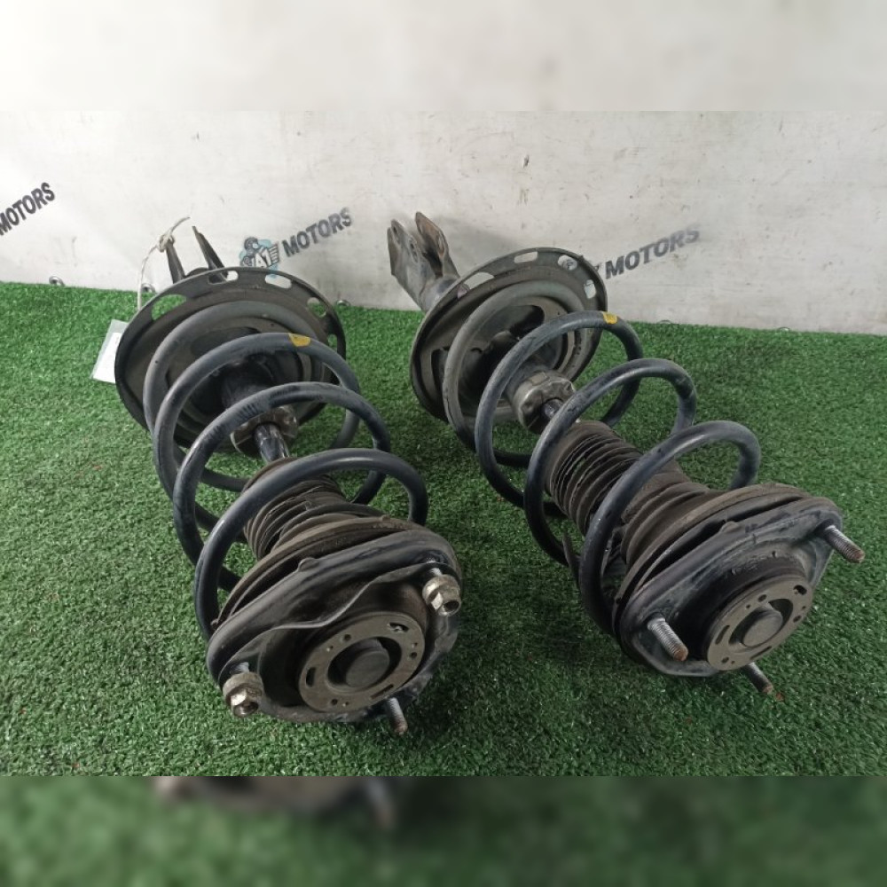 Стойка на Toyota Voxy ZRR70 3ZRFAE, арт. 113409