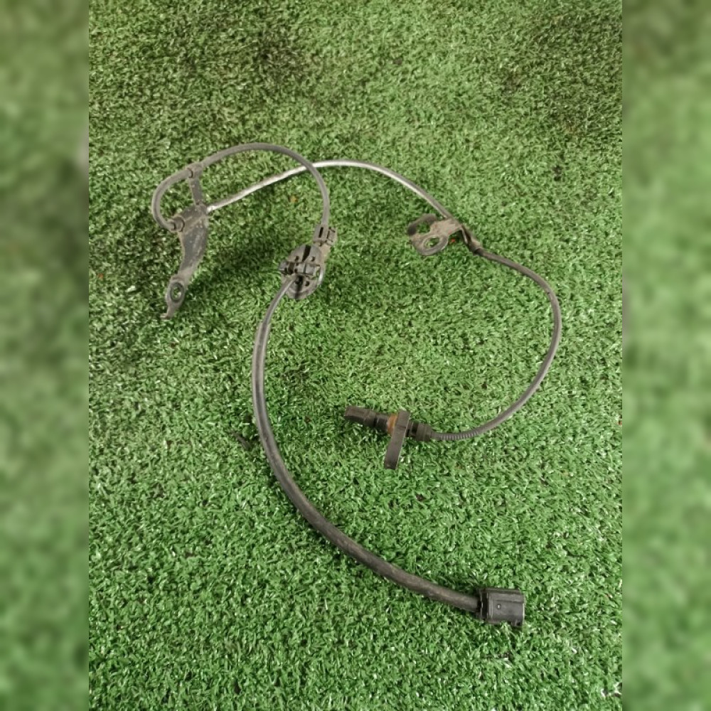 Датчик ABS на Toyota Passo SETTE M502E, арт. 113495