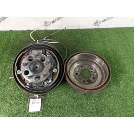 ступица на Toyota Noah AZR60 1AZFSE, арт. 113547