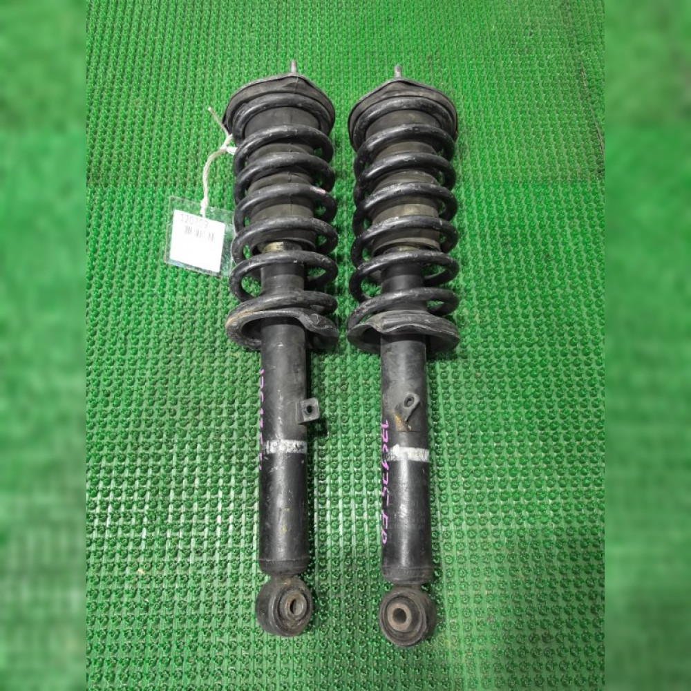 Стойка на Toyota Crown JZS175, арт. 120209