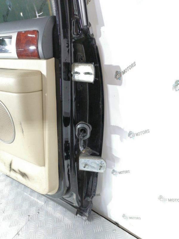 дверь на Lincoln Navigator U28 TRITON54L, арт. 12668