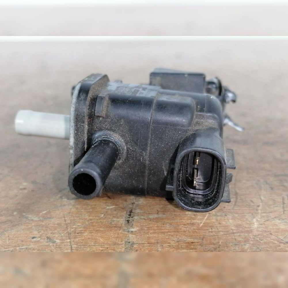 Клапан электромагнитный на Toyota Alphard ANH20W 2AZFE, арт. 18448