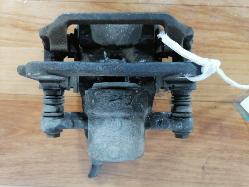 суппорт на Toyota Avensis AZT250L 1AZFSE, арт. 20665