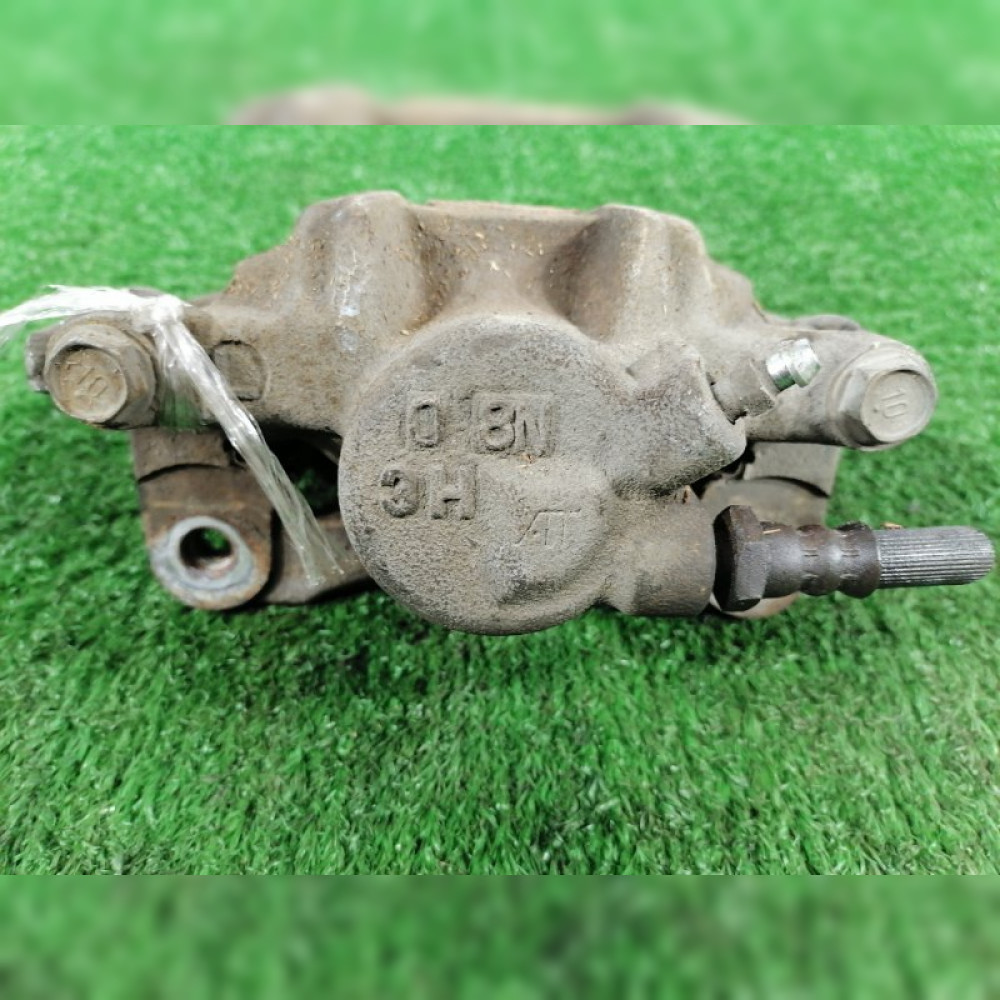 суппорт на Toyota Noah ZRR70G 3ZRFAE, арт. 26171