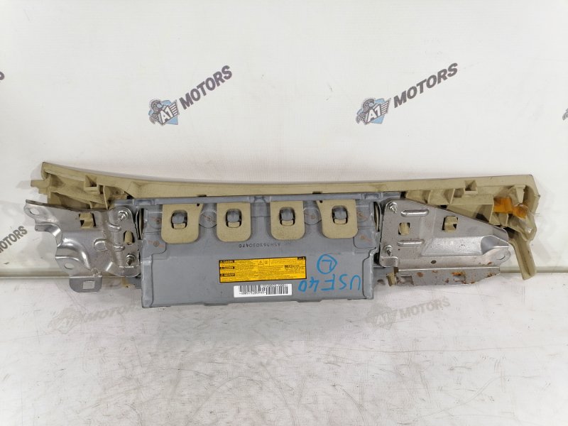Подушка безопасности в колени на Lexus LS460 USF40 1URFSE, арт. 44670