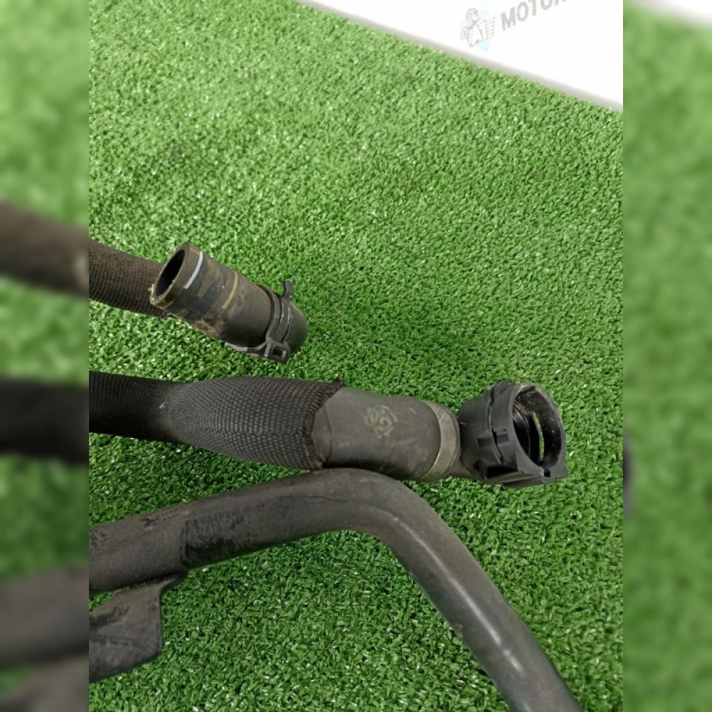 Патрубок печки на Audi A6 4F5 BDX, арт. 45261