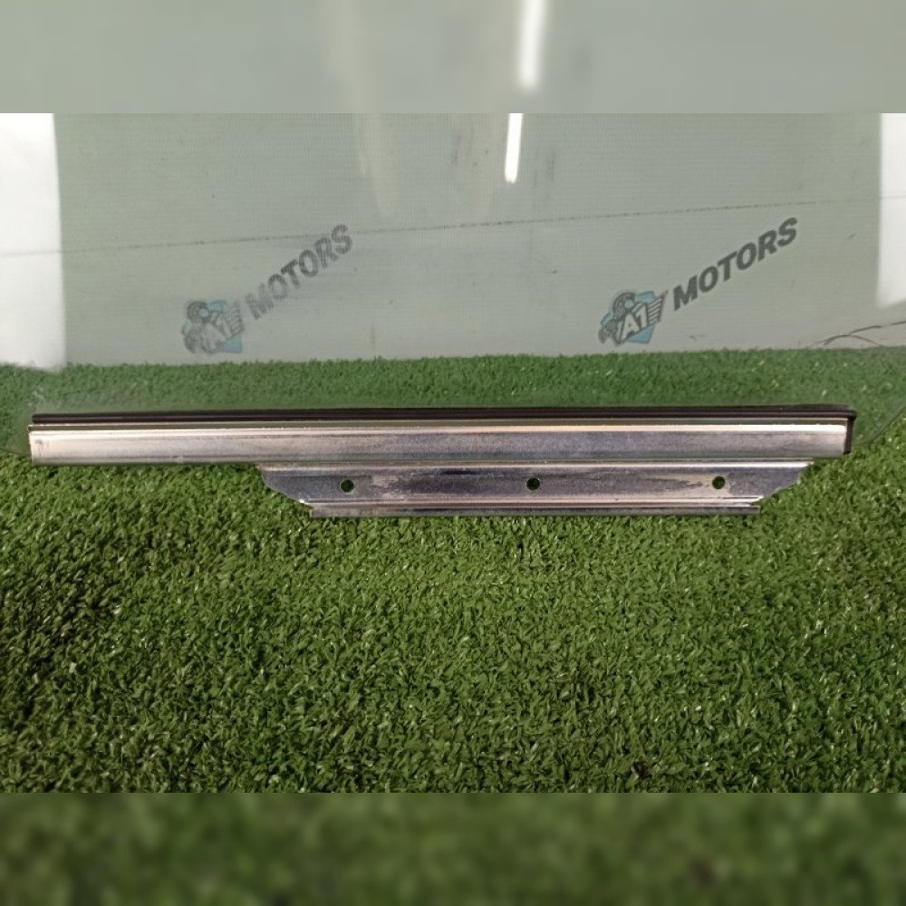 Стекло двери на Toyota Progres JCG10 1JZGE, арт. 50845