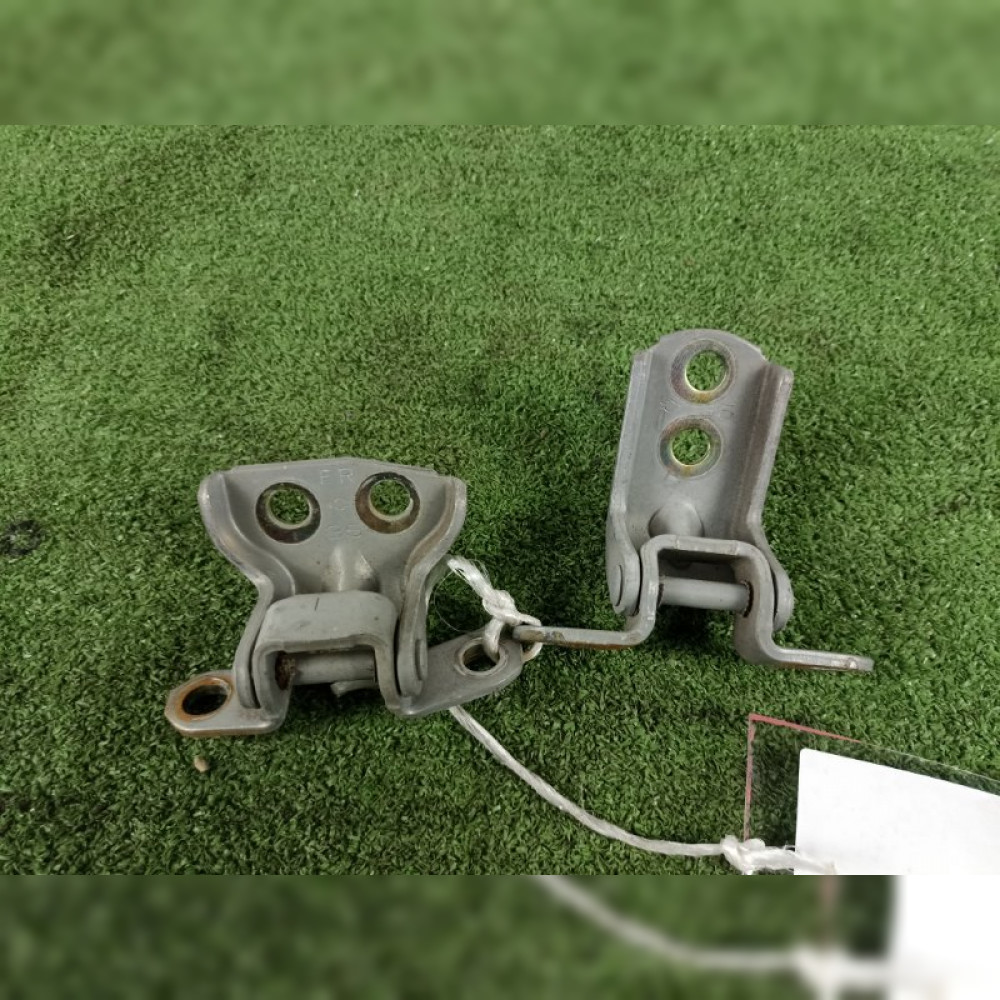 петля двери на Nissan March BK12 CR14DE, арт. 50900