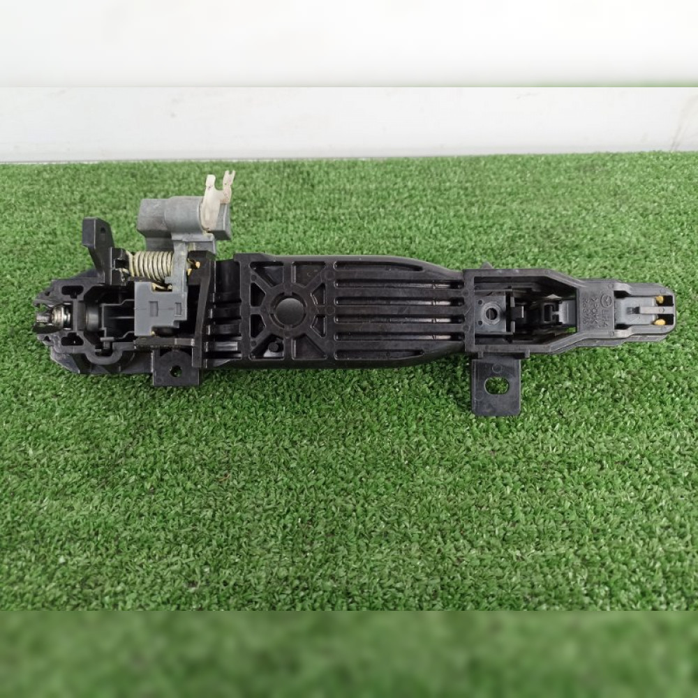 Ручка двери внешняя на Mazda Axela BLEFP LFVDS, арт. 52377