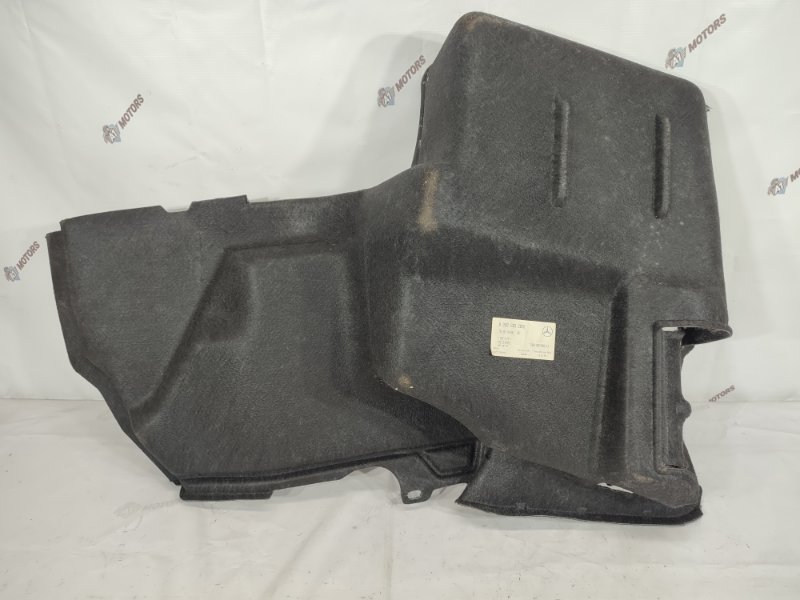 Обшивка багажника на Mercedes-Benz C-Class W202 M111E20, арт. 56257