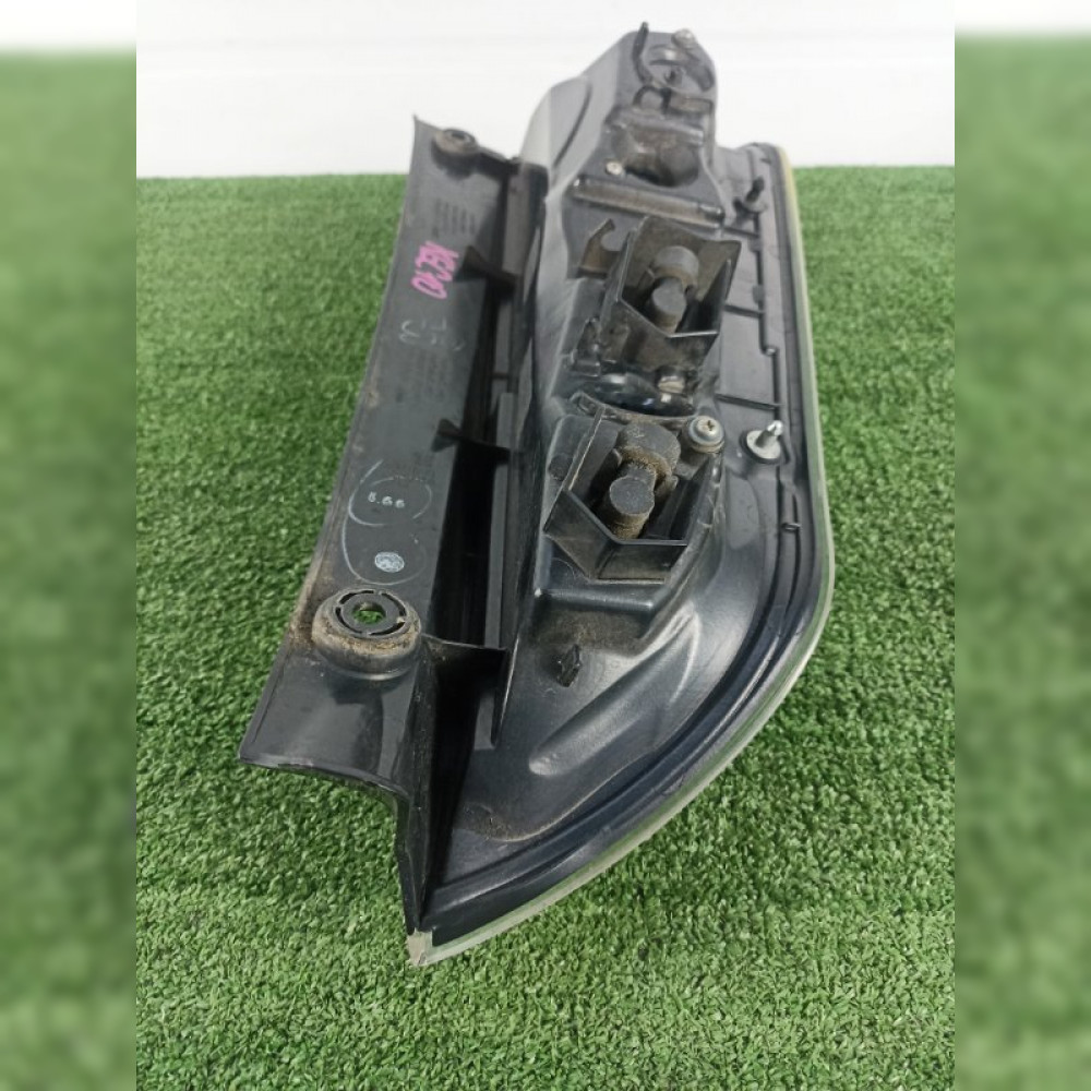 стоп-сигнал на Toyota Passo KGC10 1KRFE, арт. 56772