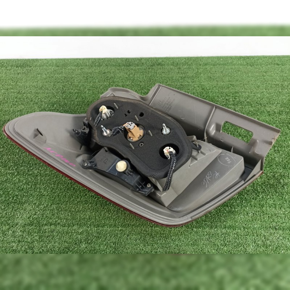 стоп-сигнал на Toyota Ractis NCP100 1NZFE, арт. 56775