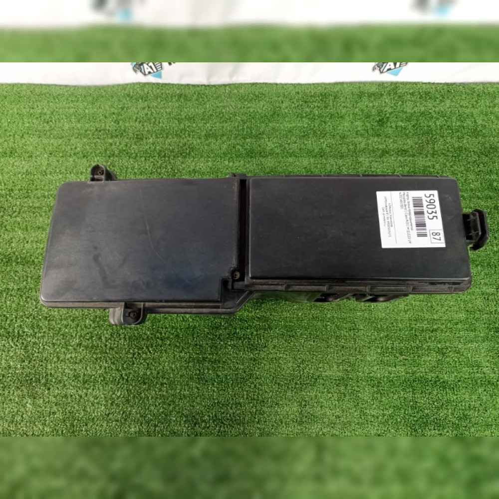 Корпус блока предохранителей на Mercedes-Benz C-Class W202 M111E20, арт. 59035