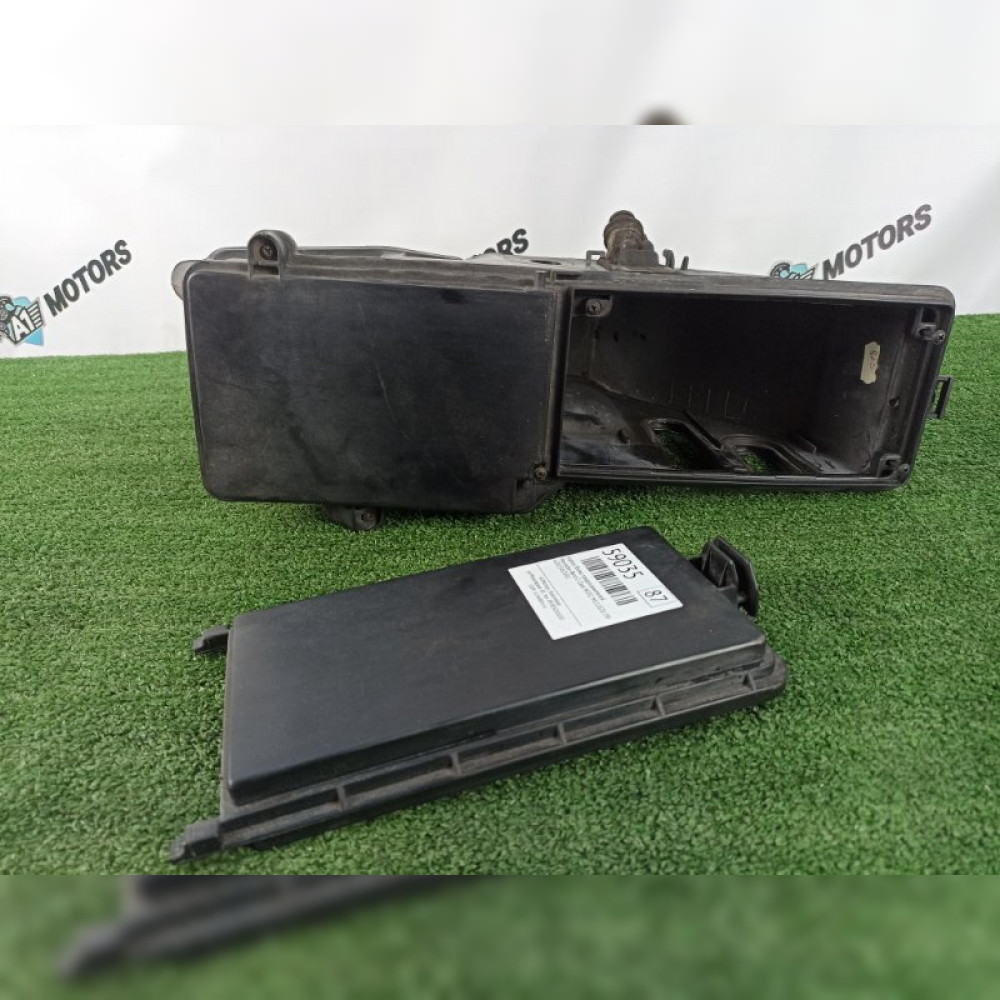 Корпус блока предохранителей на Mercedes-Benz C-Class W202 M111E20, арт. 59035