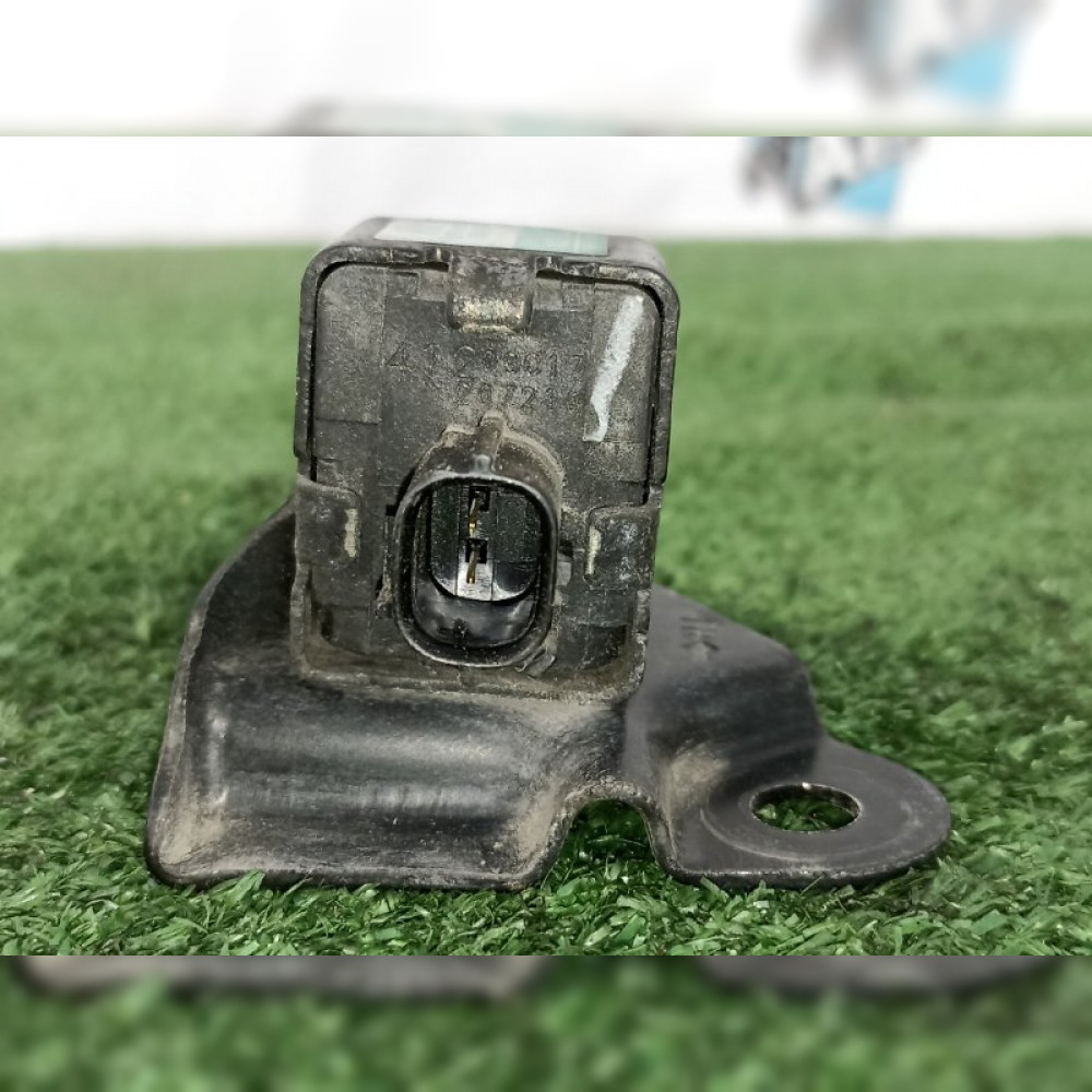 Датчик удара на Toyota Estima ACR30 2AZFE, арт. 59248