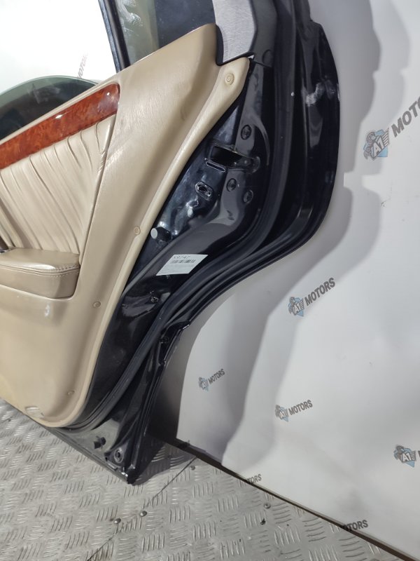 дверь на Toyota Crown UZS171 1UZFE, арт. 59747