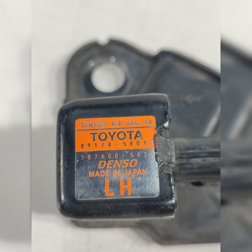Датчик удара на Toyota Alphard ANH10 2AZFE, арт. 59925