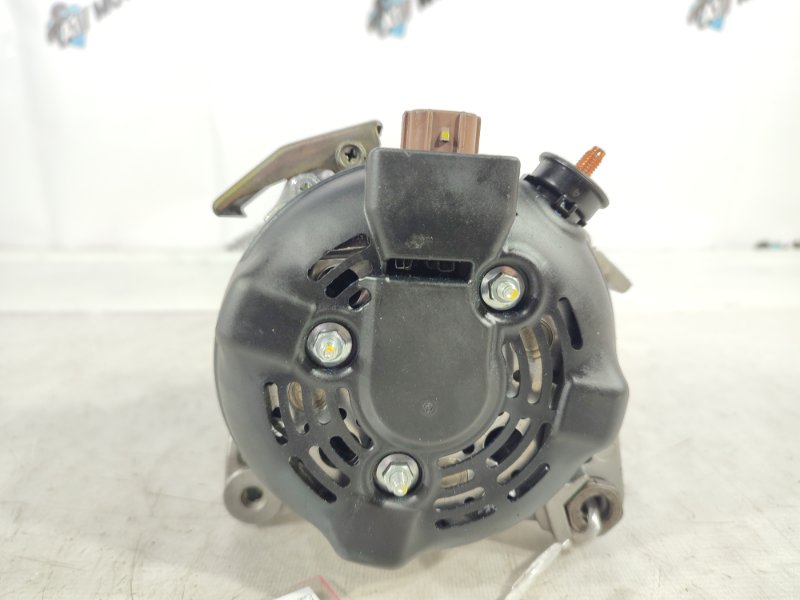 генератор на Toyota Wish ANE11 1AZFSE, арт. 60396