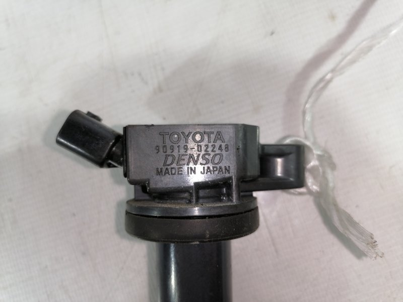 катушка зажигания на Toyota Wish ANE10 1AZFSE, арт. 60884