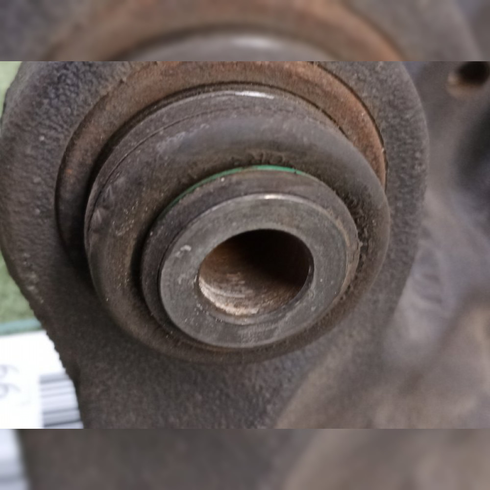 Кулак поворотный на BMW X1 E84 N46B20, арт. 61516