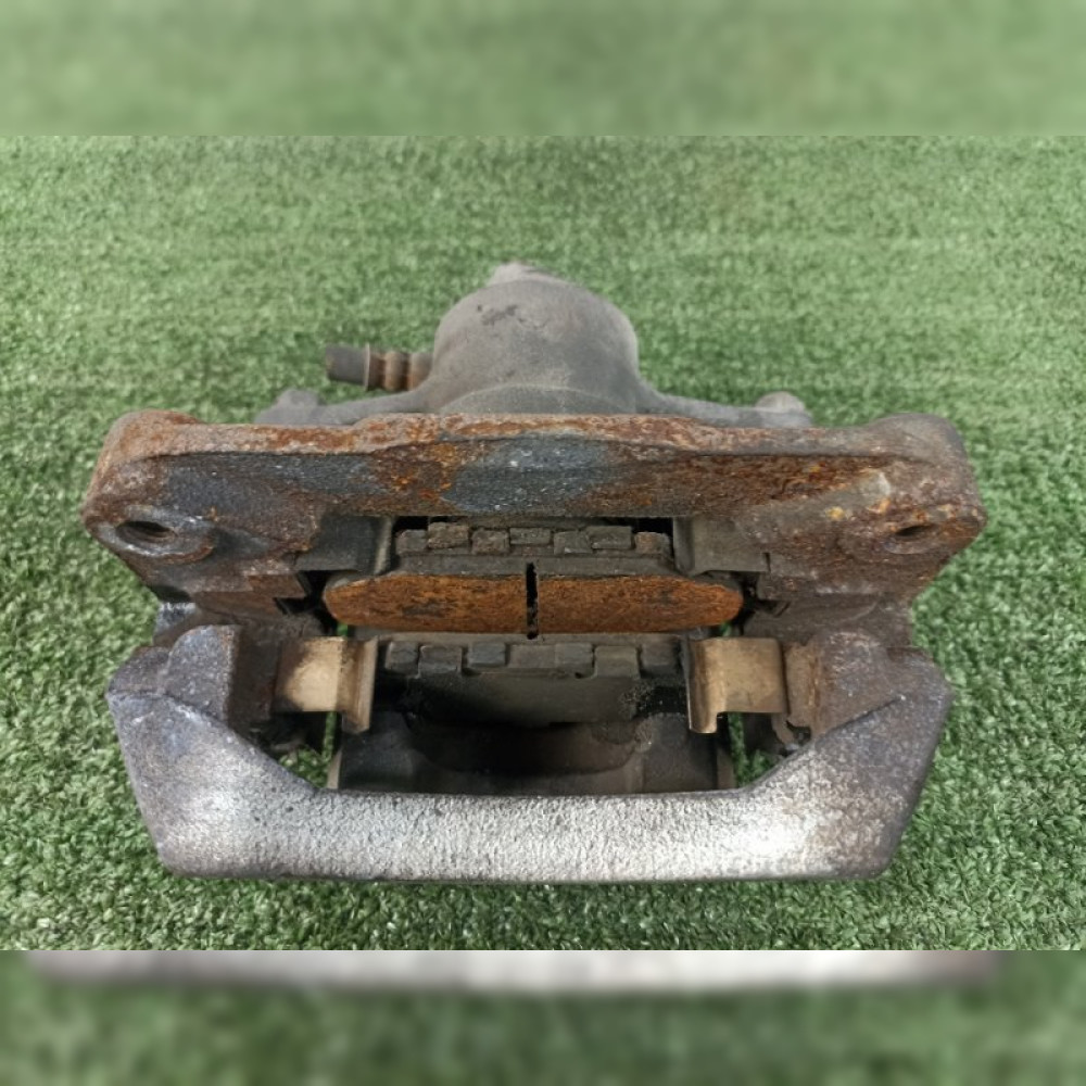суппорт на Subaru Legacy BR9 EJ253, арт. 61925