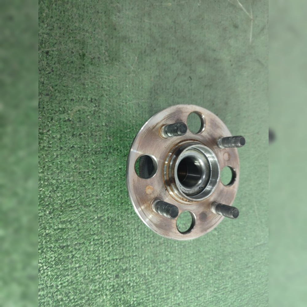 ступица на Honda Fit GP1 LDA, арт. 64670