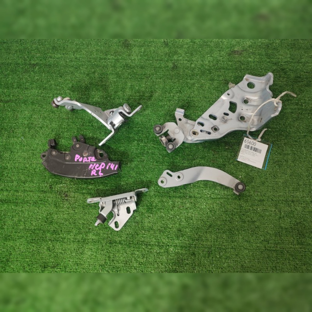 ролик раздвижной двери на Toyota Porte NCP141 1NZFE, арт. 65600