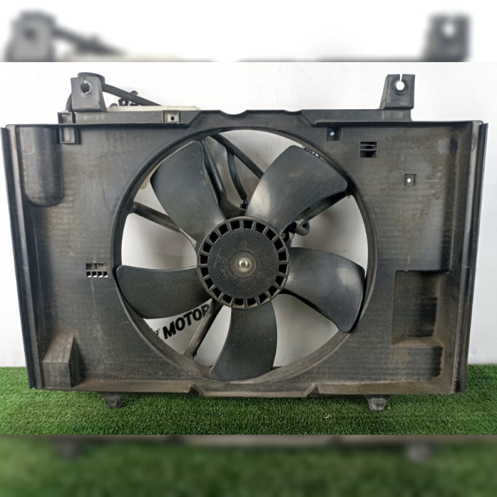 Диффузор радиатора на Nissan Tiida C11 HR15DE, арт. 68480