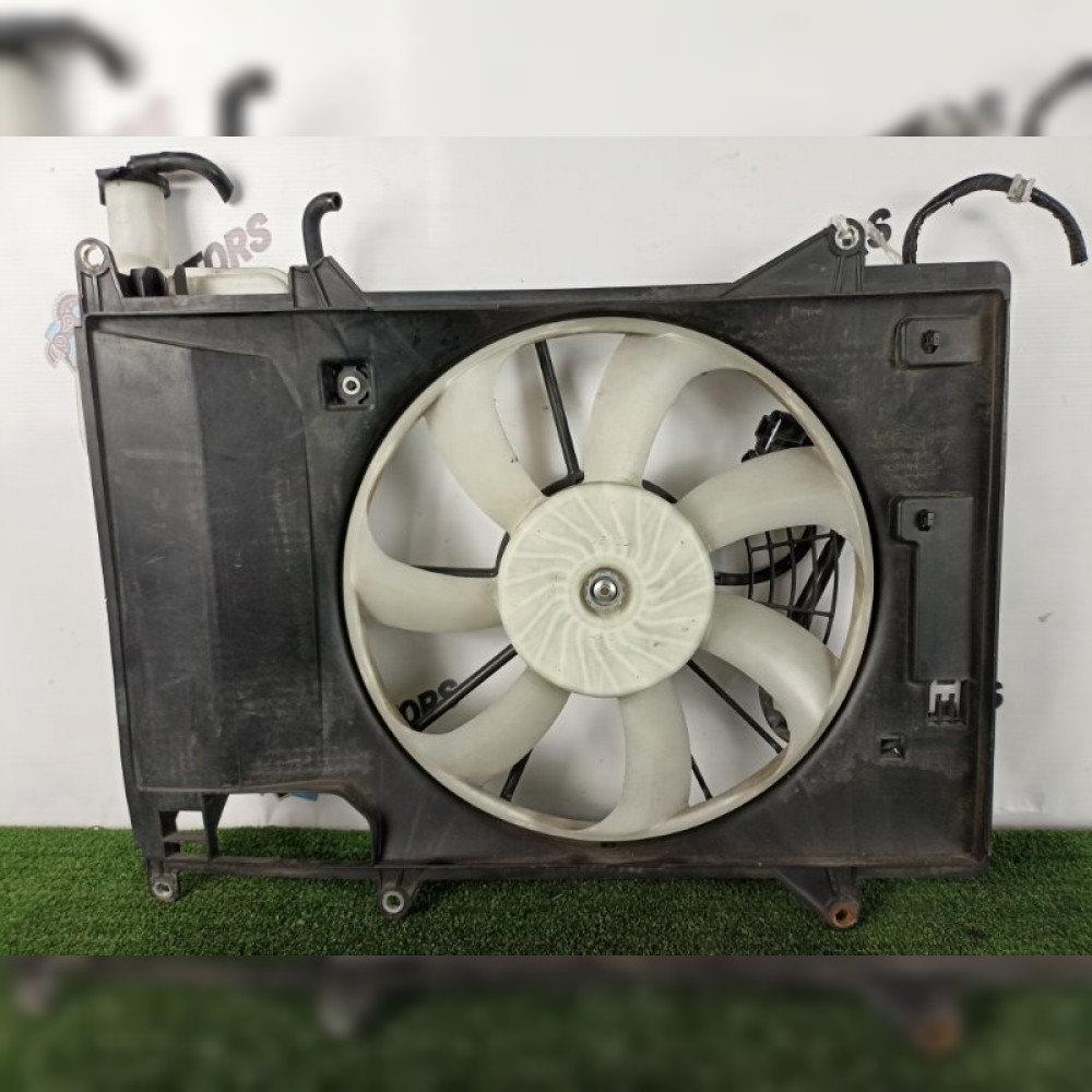 Диффузор радиатора на Mazda Demio DJ5FS, арт. 68433
